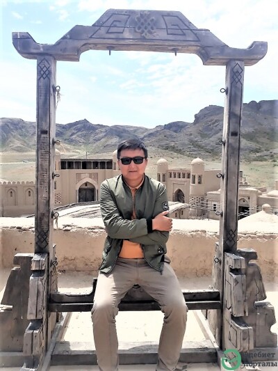 Ықылас Шалғанбай. Өлілерге арналған әңгіме - adebiportal.kz