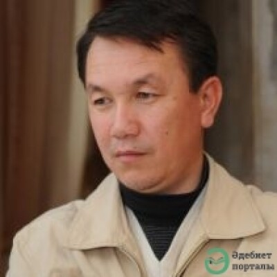 Бақытжан Алдияр  - adebiportal.kz