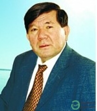 Мұхтар Шаханов - adebiportal.kz