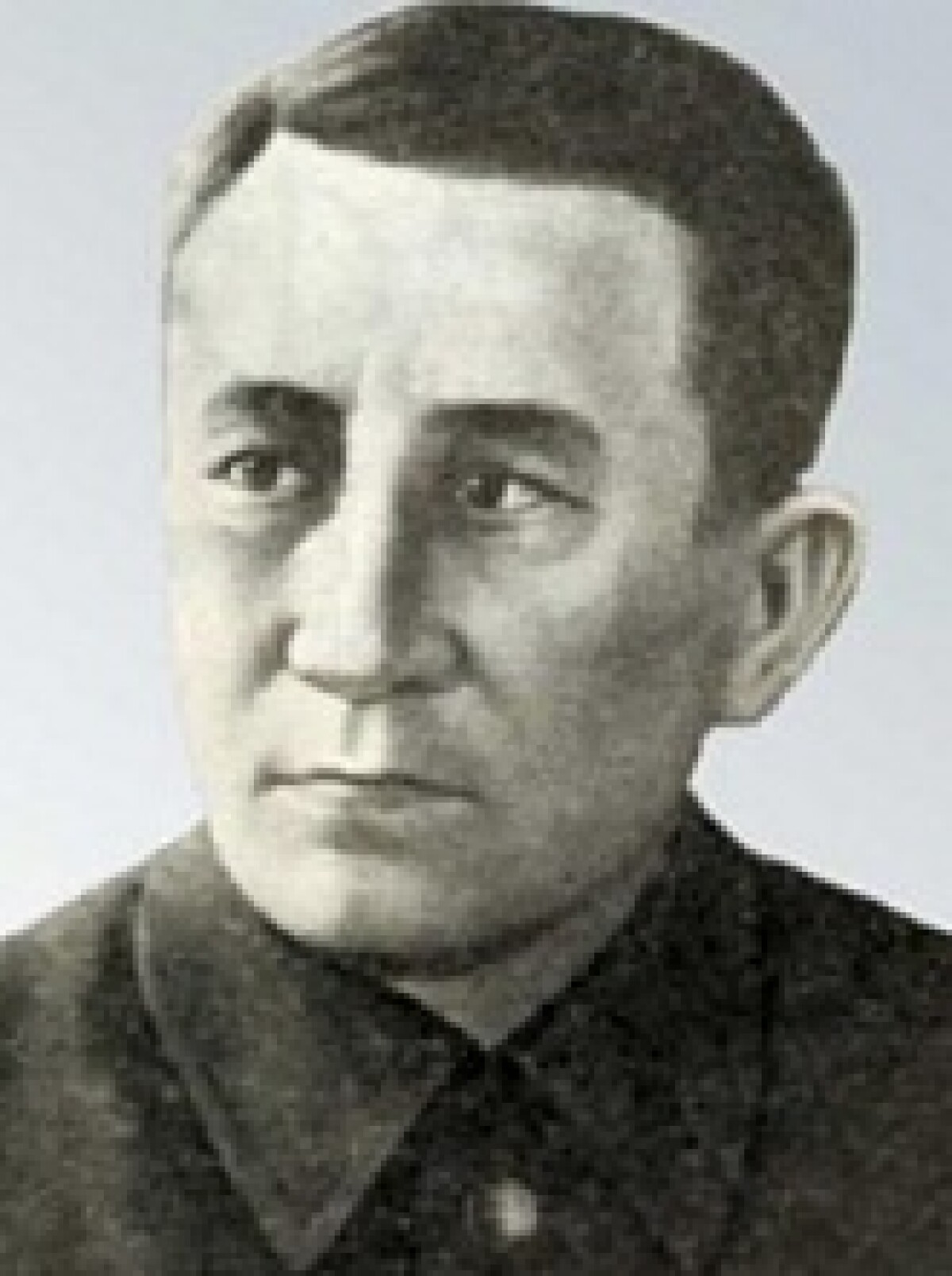 Akhtanov Takhavi 