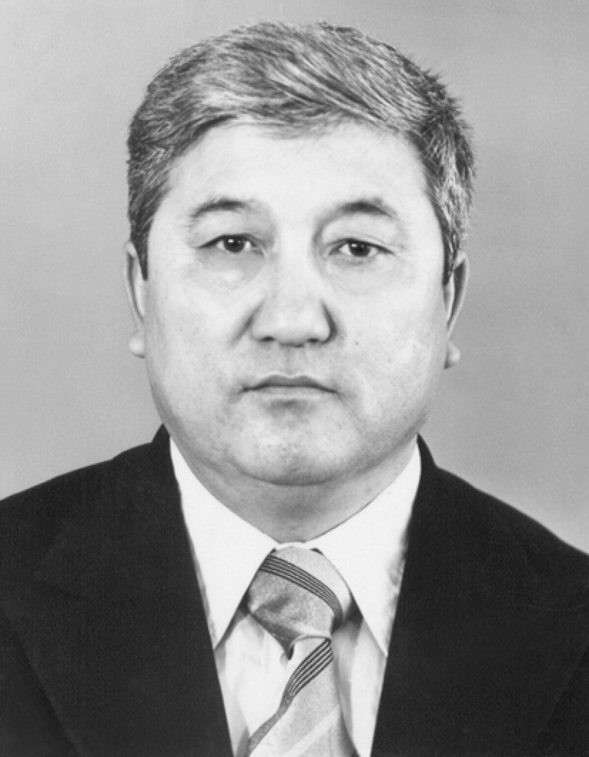 Рахимжан Ушуров 