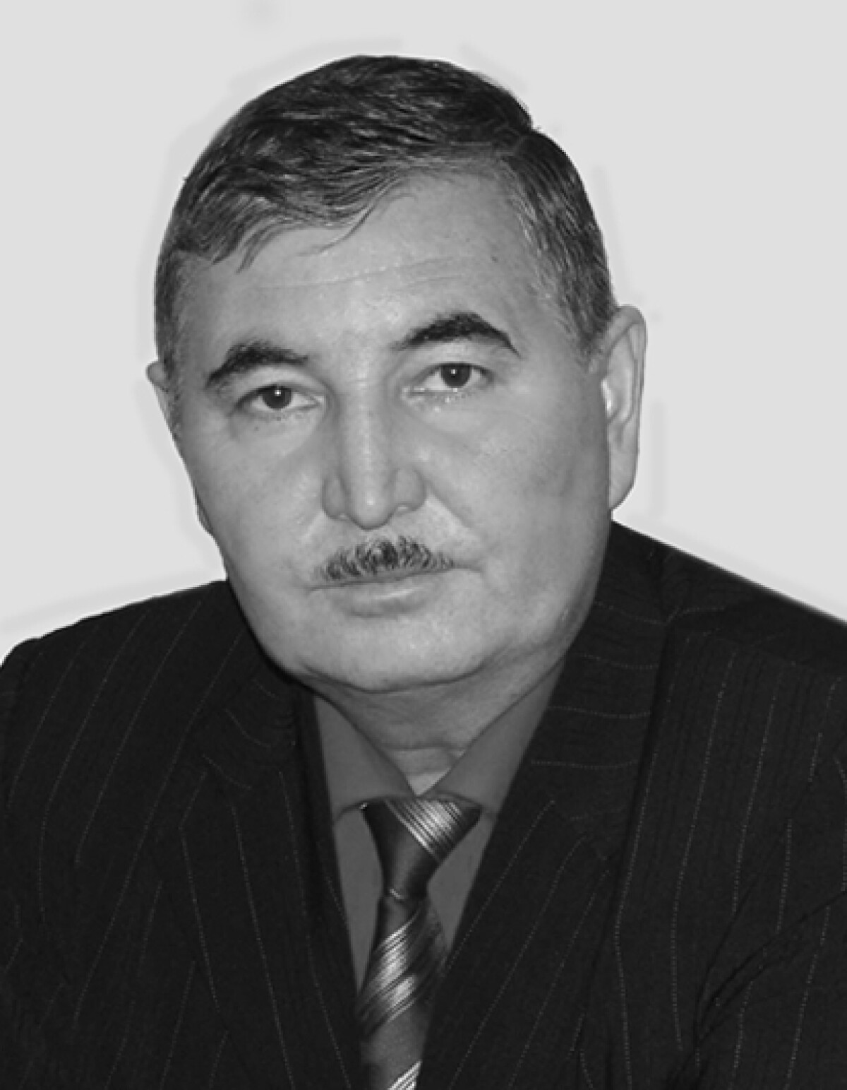 Қайым-Мұнар Табеев 