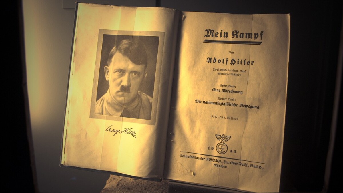  «Mein Kampf» Гитлера остается самой популярной книгой в Германии - adebiportal.kz