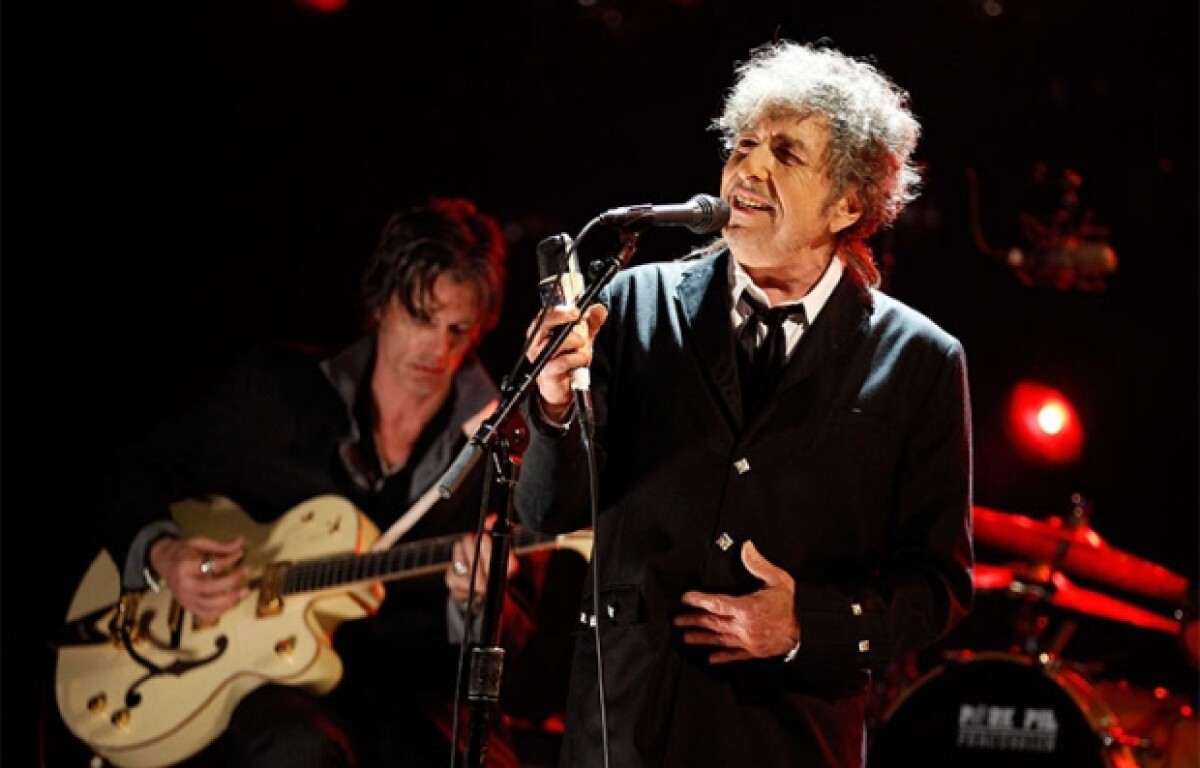 Боб Дилан ответил на присуждение ему Нобелевской премии - adebiportal.kz
