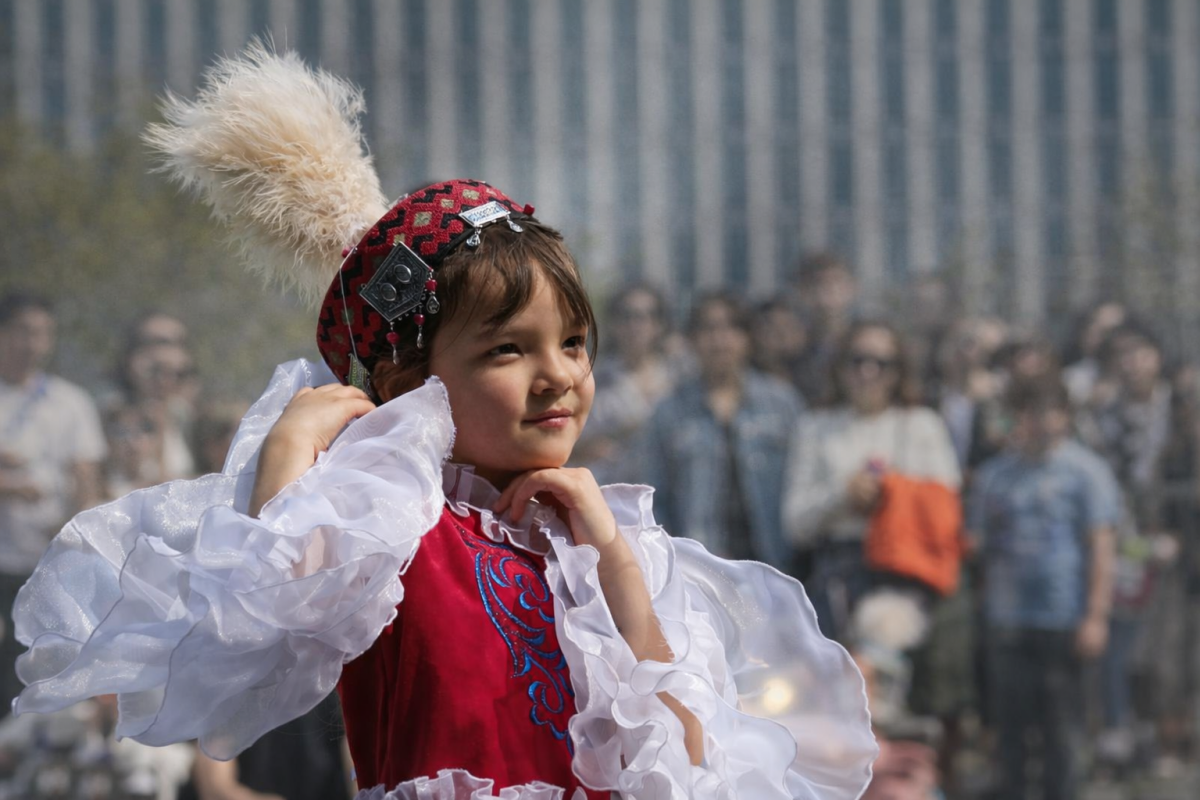 Еуропадағы көктем мерекесі - adebiportal.kz