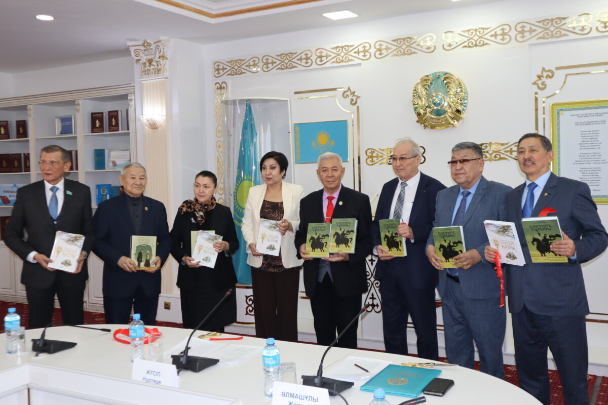 Жазушы Жолтай Әлмашұлының жаңа кітаптары таныстырылды - adebiportal.kz