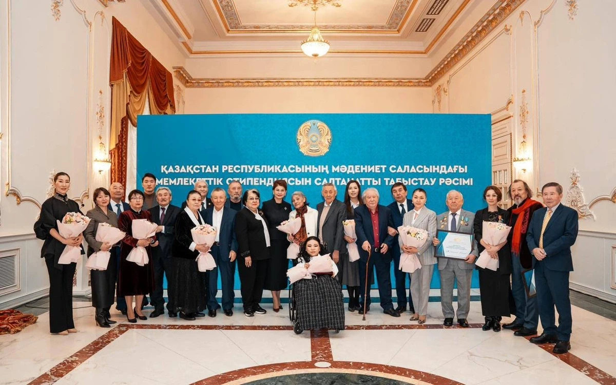 Мәдениет қайраткерлеріне мемлекеттік стипендия тапсырылды - adebiportal.kz