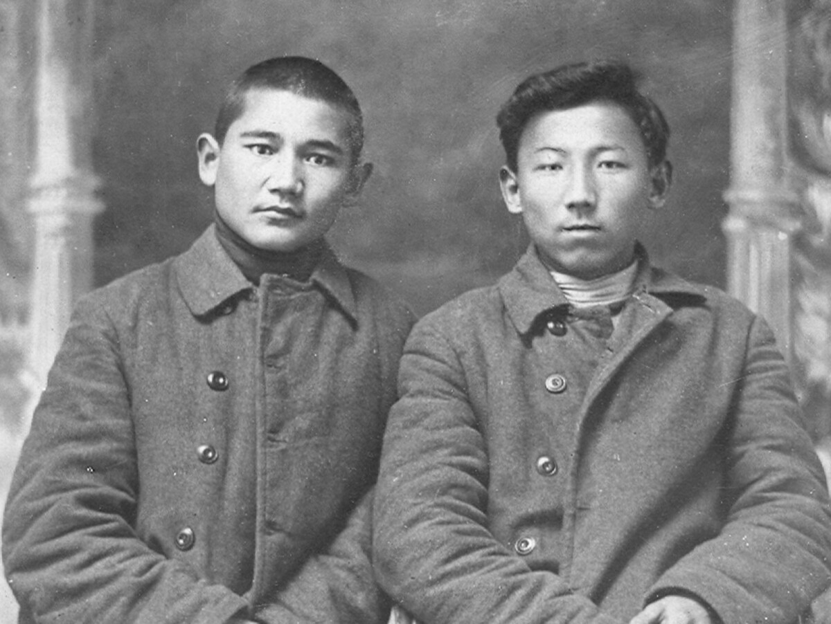 Ақын мен батырдың достығы - adebiportal.kz