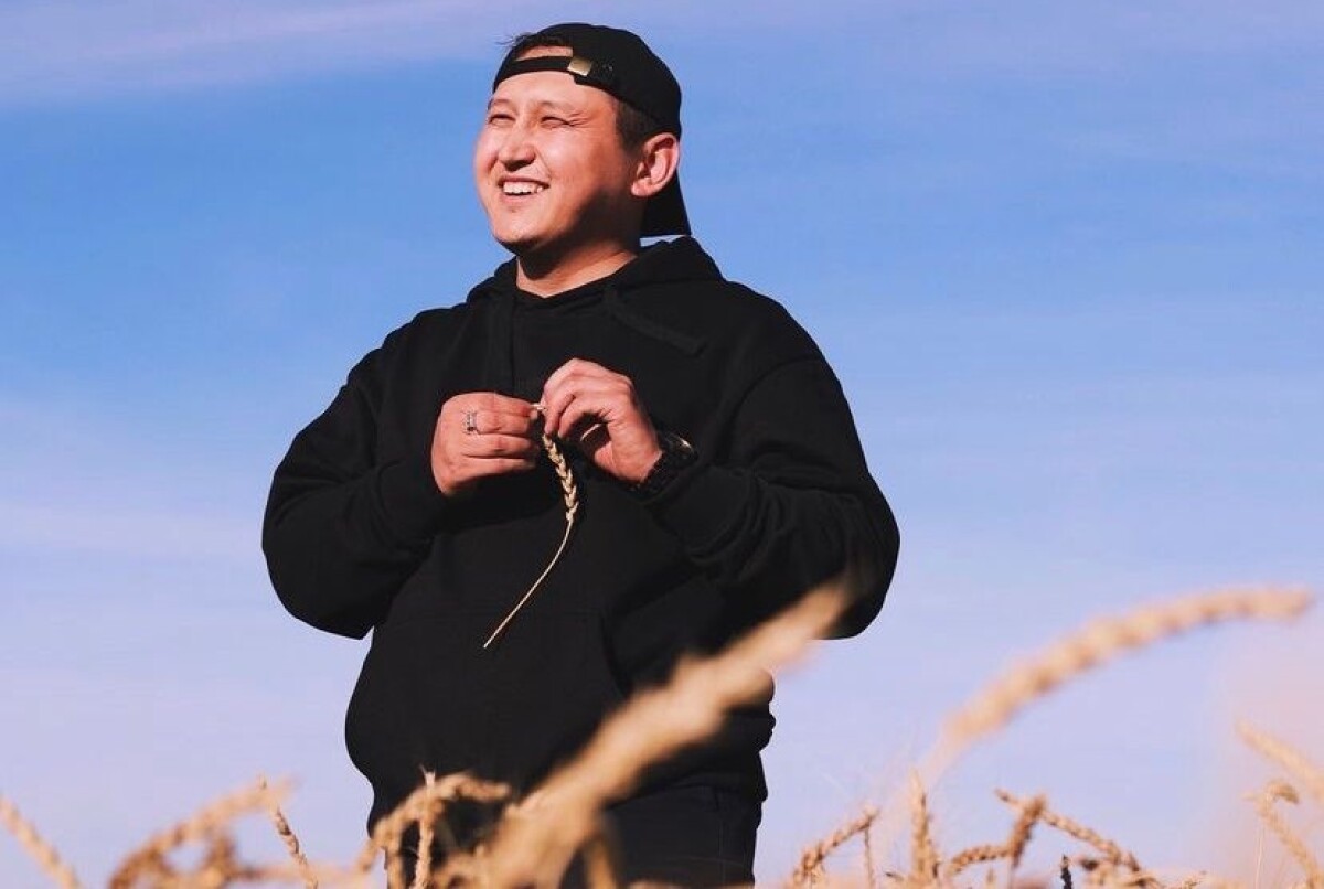 Серғазы Қайырболды. «Қасқайып тұрам қарсыдан құйын соқса да» - adebiportal.kz