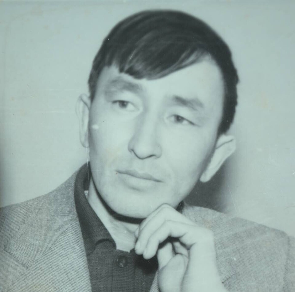 Сағат Әбдуғалиев. Жүрегінде қалу керек халықтың - adebiportal.kz