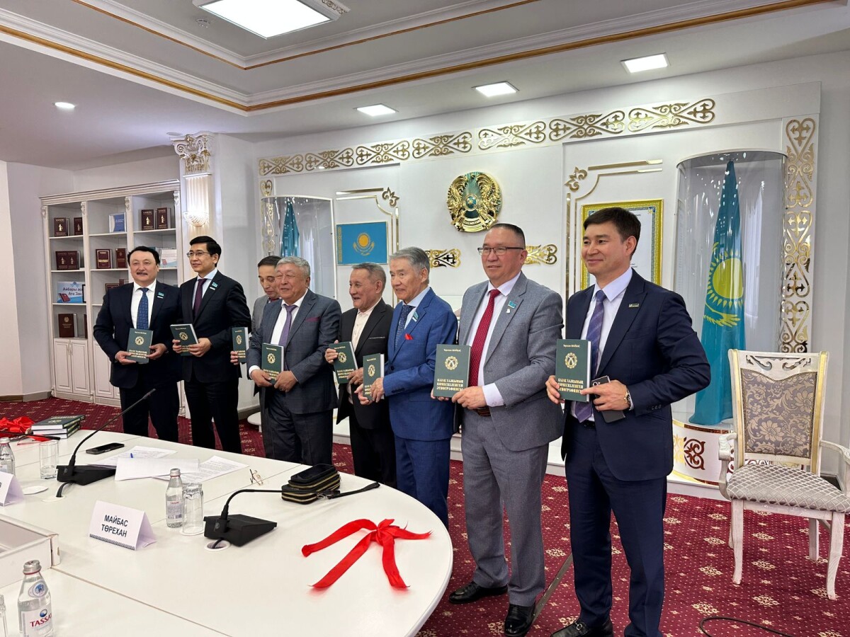 Қазақ баласының руханияты үшін - adebiportal.kz