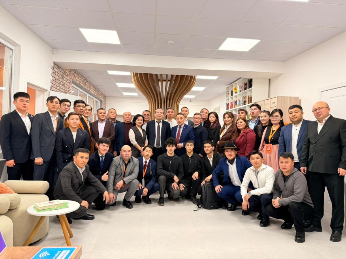 «Алқа» – Алаштың әдеби-мәдени тұжырымдамасы» тақырыбында  дәріс оқылды - adebiportal.kz