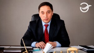 Әдебиеттанушы ғалым Дихан Қамзабекұлы 60 жаста