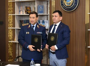 Ішкі істер министрлігі «Кітап оқитын ұлт» республикалық жобасын іске асыруға қосылды
