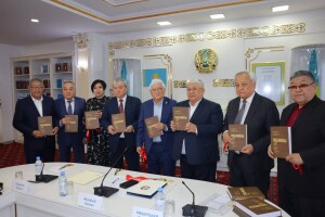 Жазушы-публицист Шархан Қазығұлдың «Таңдамалы шығармалар жинағы» жарық көрді