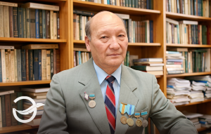 Көңілдің төрінде –  кемел ұстаз!