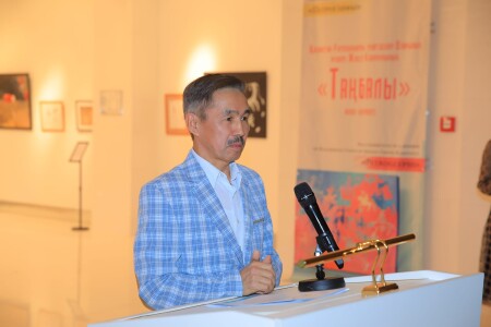 Таңбалы тасты сөйлеткен