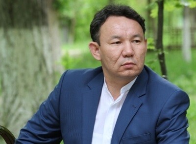 Ар айнасындағы ақын