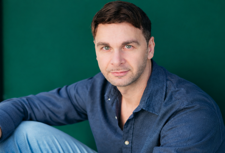 Пьер Жараван: «Ақырында қалатыны – балқарағай»  (Am Ende bleiben die Zedern)