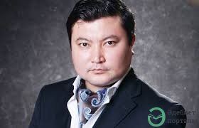 Рүстем Есдәулетов