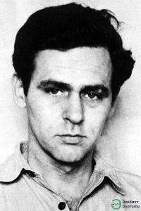 Джеймс Эйджи