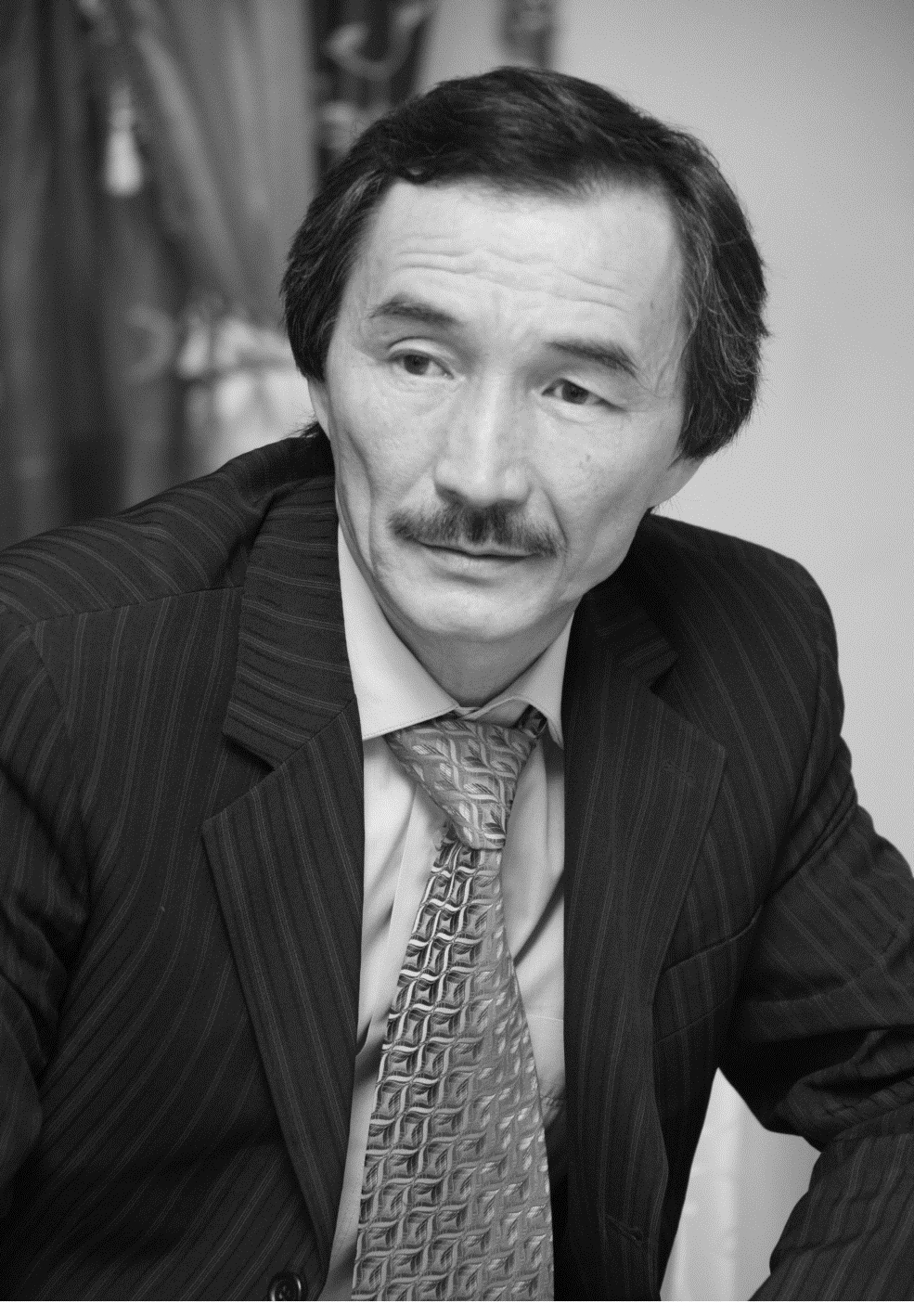 Әуелбек Əнуарбек