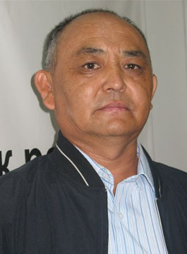 Таласбек Әсемқұлов  