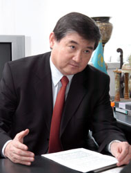 Сауытбек Абдрахманов