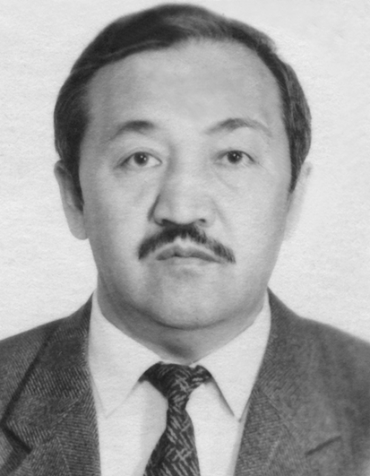 Эрнест Төреханов