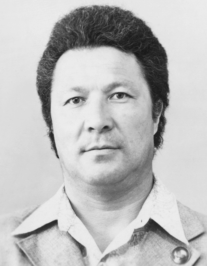 Илахун Ушуров 