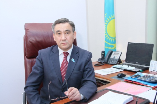 Нұртас Ахат