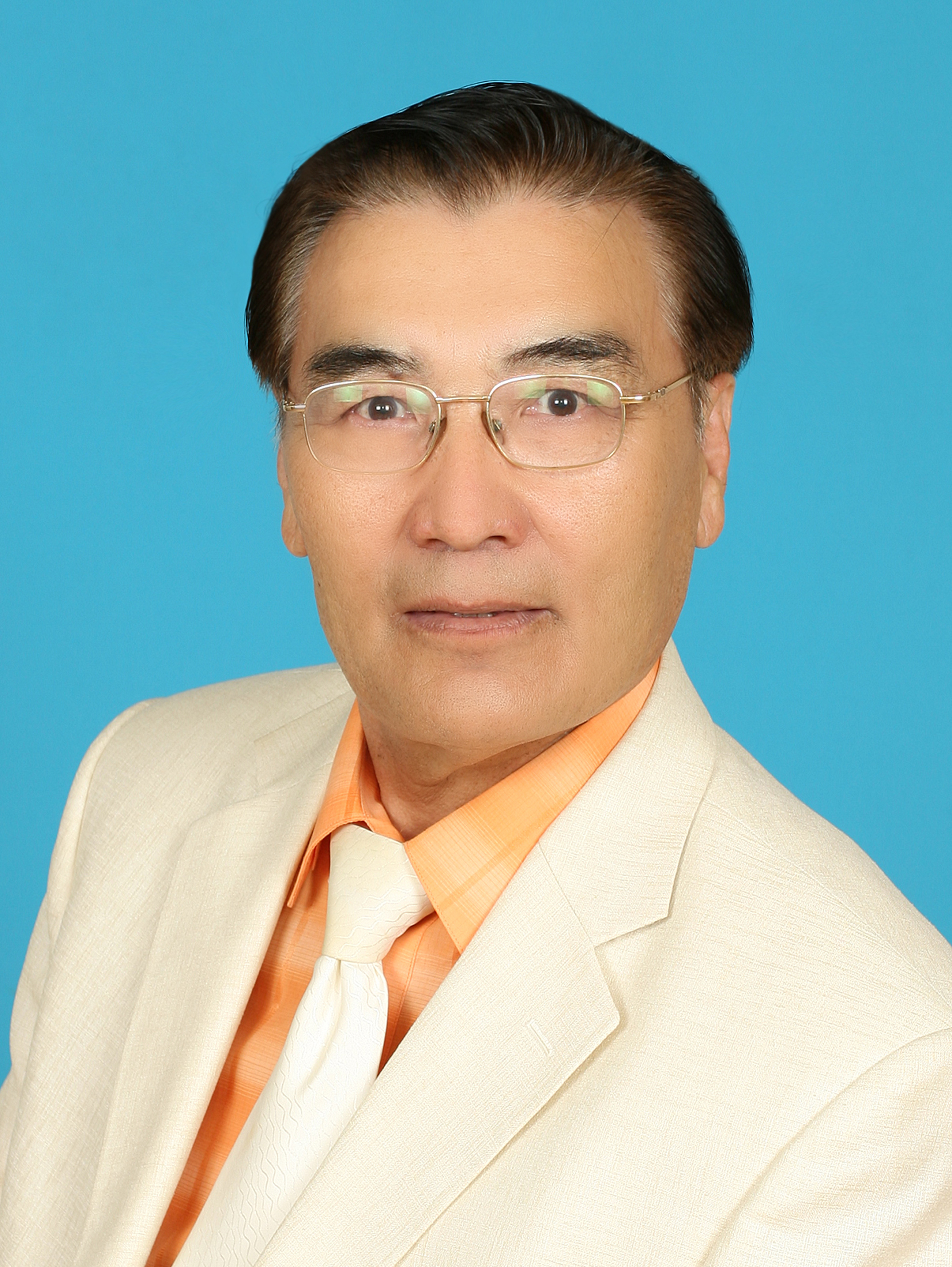 Өмірзақ Озғанбай 