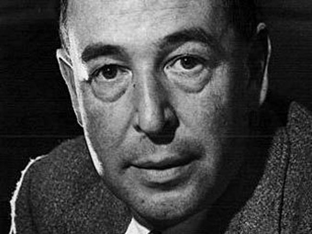 Льюис Клайв Стейплз