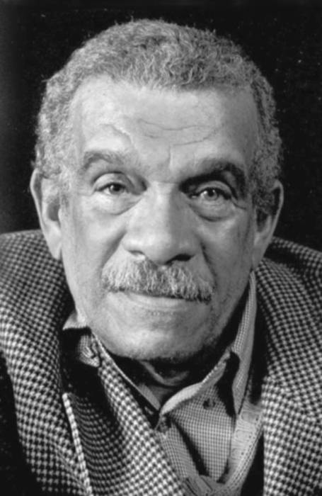 Уолкотт Дерек