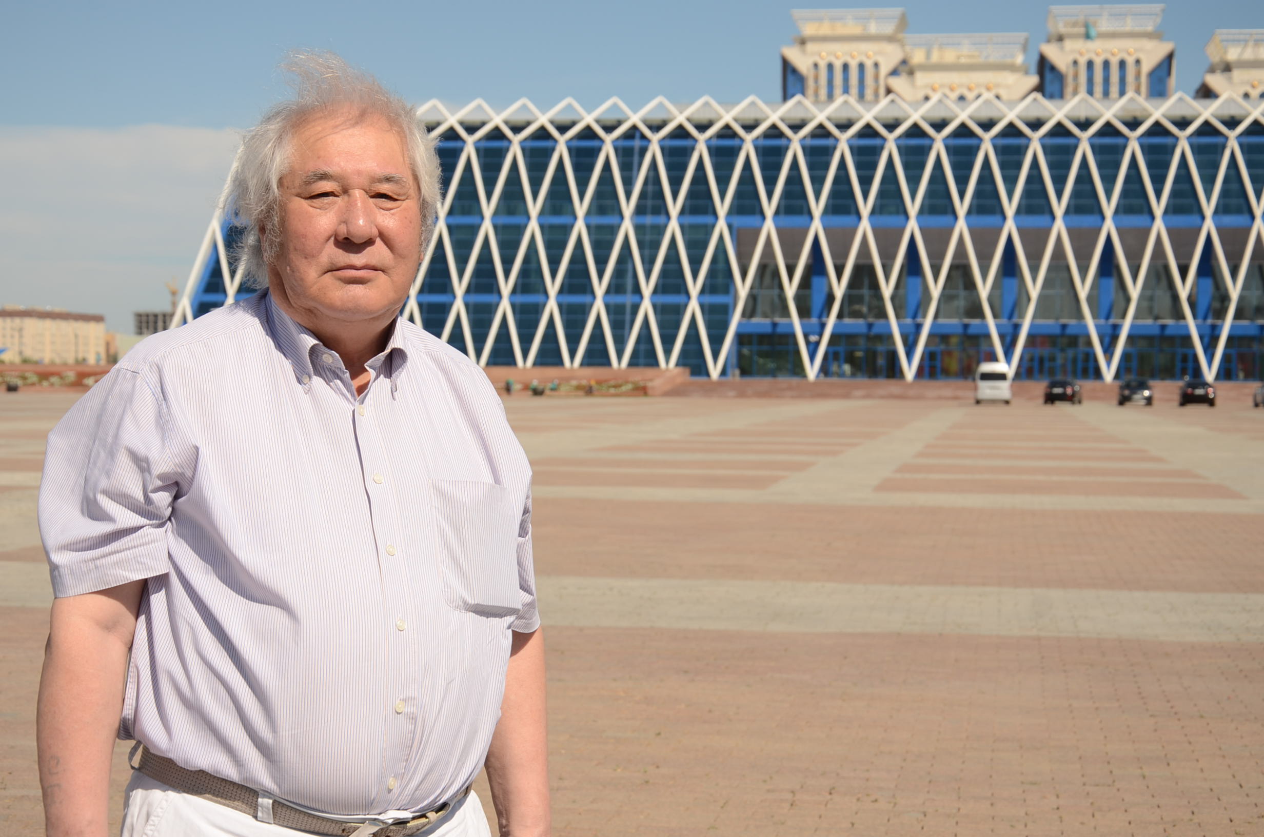 «Әдеби Астана» – Серік Тұрғынбеков - фото 1 - adebiportal.kz